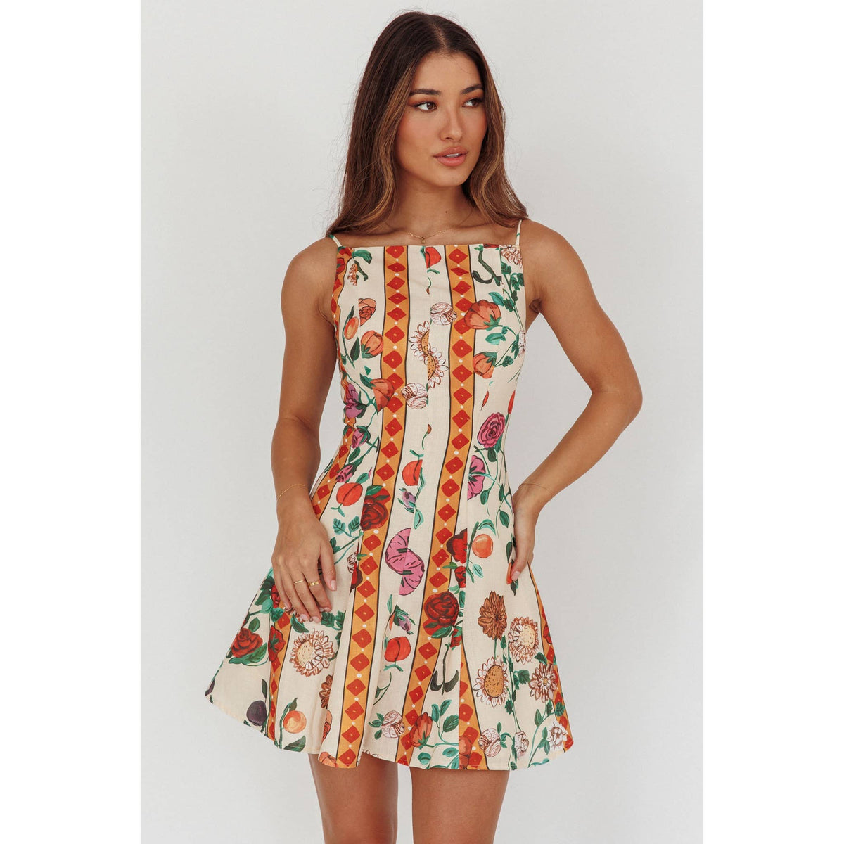 DRESSES