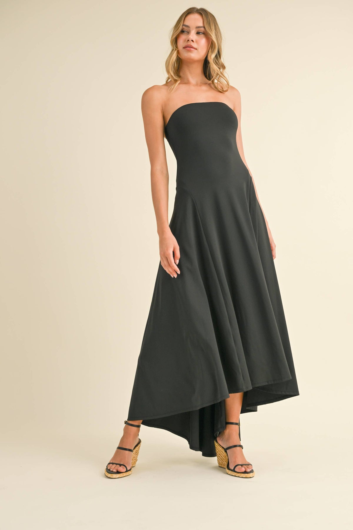 STRAPLESS MAXI DRESS