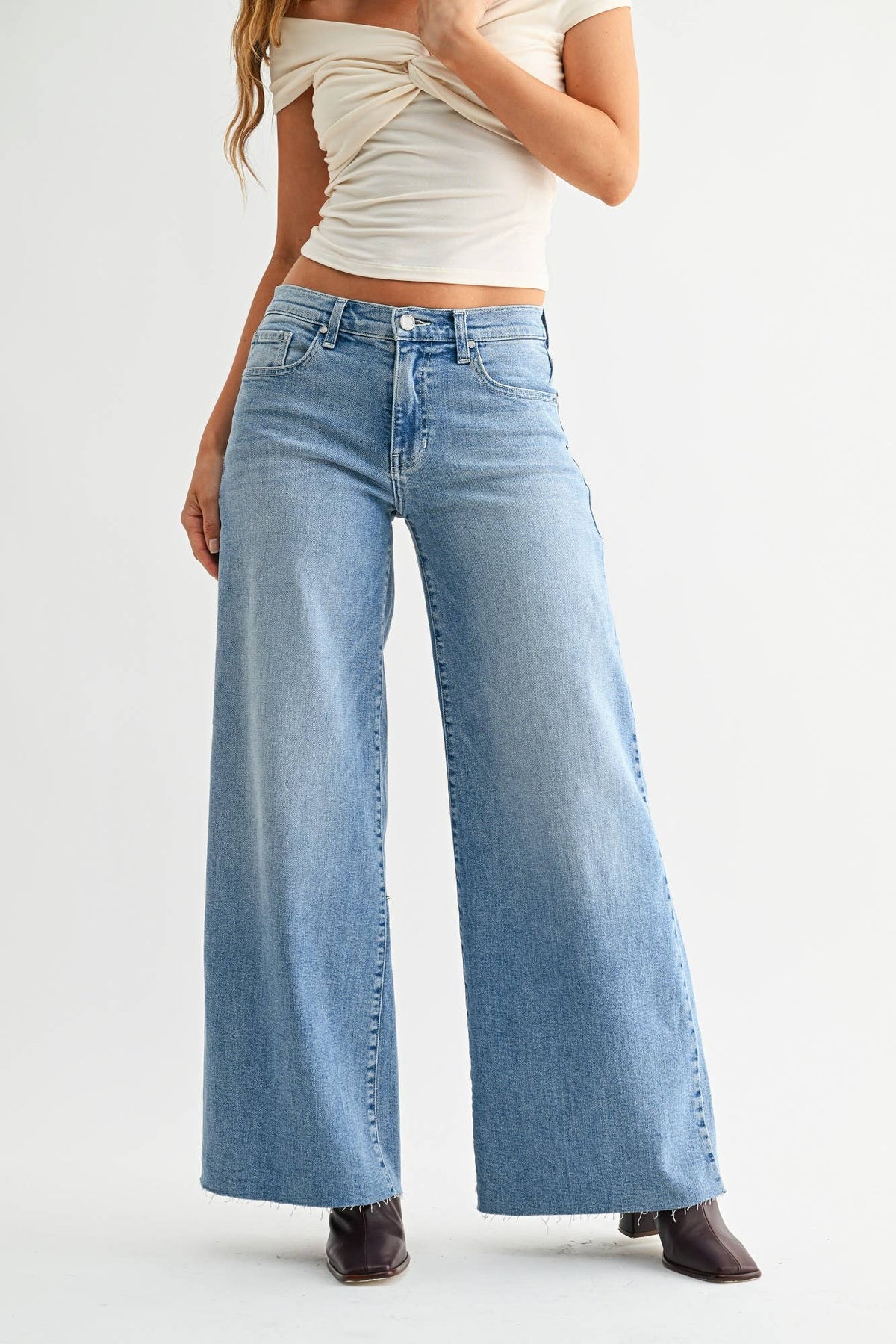 Super Wide Leg